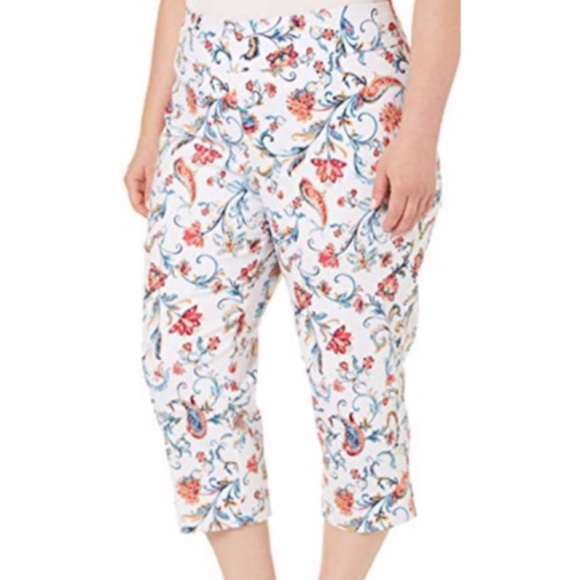 Zac & Rachel Pants - NWT Zac & Rachel Ultimate Fit Floral Capri Pant; 6